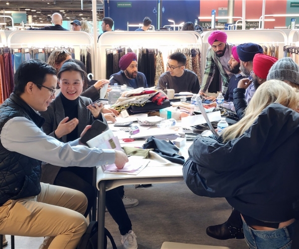 纽约国际丝绸亮相PV展